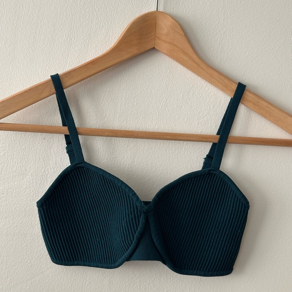 aritzia sculpt knit bralette